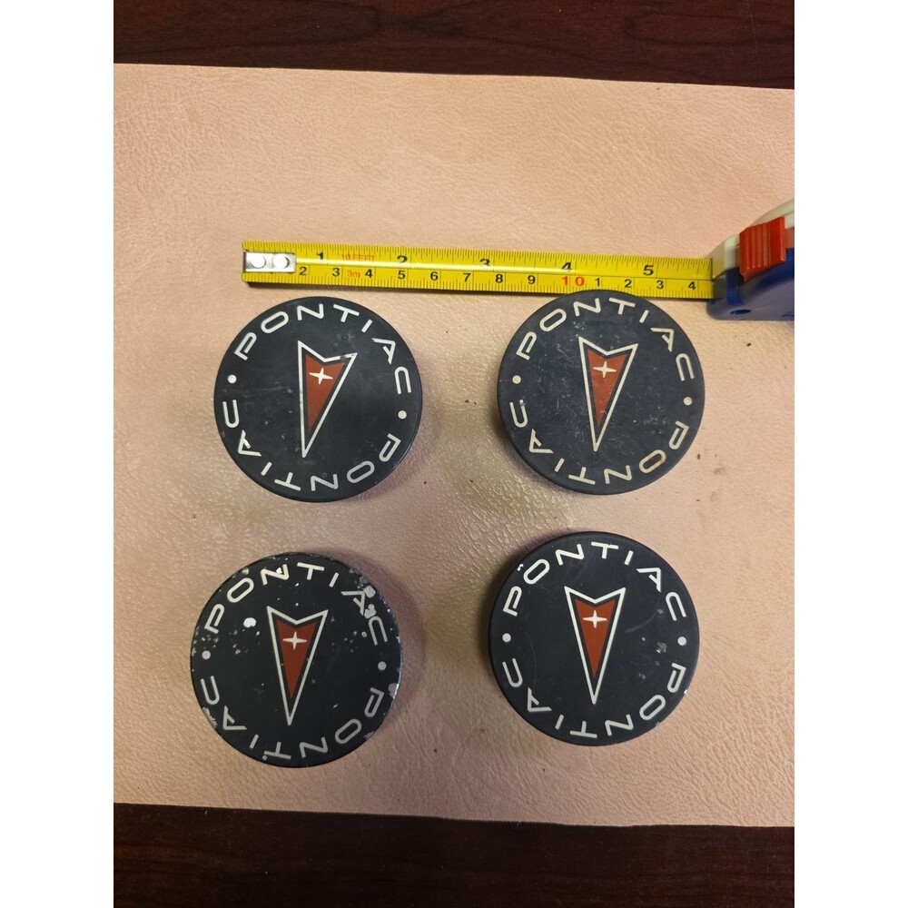 Set Of 4 Pontiac Center Caps (4)